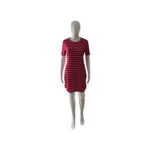 Absolutely! Red and White Striped Dress Size L